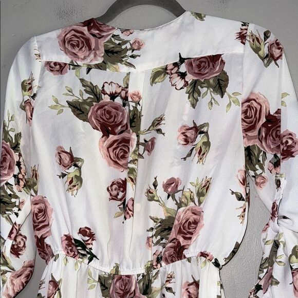 J for Justify Pink and White Blouse with Zip  Front and Notched Collar - Picture 10 of 12